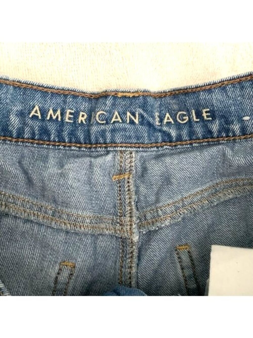 American Eagle Womens Denim High-Waisted Shorts Size 4 Blue - Picture 2 of 6
